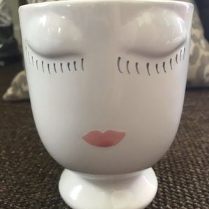 Little white planter with face! Like new!